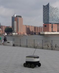 Pizza-Liefer-Roboter wird ab Sommer 2017 erstmals in Hamburg Kunden beliefern (Foto: Starship Technologies)