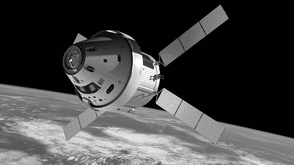 Im Weltall wird es eng: Immer mehr Unternehmen wollen Satelliten in den Orbit transportieren.
