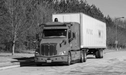 waymo-trucking-road