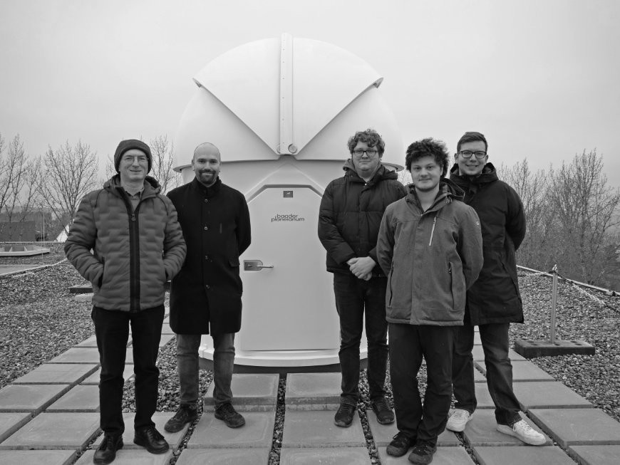 Innovation aus Würzburg: KI-Teleskop zur Vermeidung von Weltraumschrott-Kollisionen