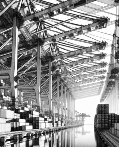 ai-container-crisis-port-los-angeles