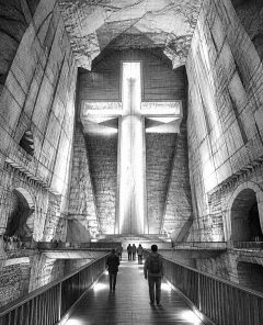 ai-salzkathedrale-zipaquira-untertage