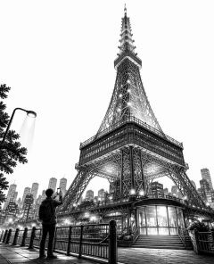 ai-tokyo-tower-social-media-ikone