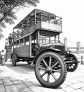 ai-vintage-double-decker-bus-1918
